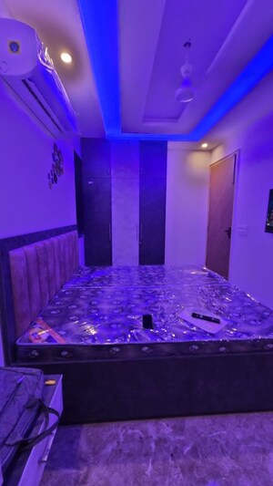 Bedroom in Studio Builder Floor at Sector 38 – for Rent