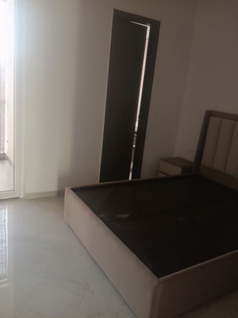 Bedroom, smart-world-orchard 2.5 Bedroom 1158 Sq.Ft. Builder Floor In Sector 61 Gurgaon 10732537
