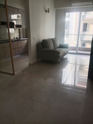 2.5 BHK Builder Floor For Rent in Smart World Orchard, Sector 61