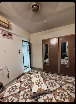 1 BHK +Apartment For Rent in Srishti complex Powai