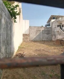 Plot For Sale in Vishwas Khand