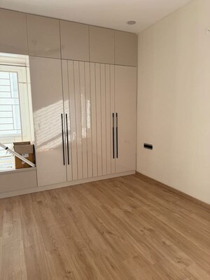 Room in 3 BHK Apartment at Sumadhura The Olympus, Financial District – for Rent