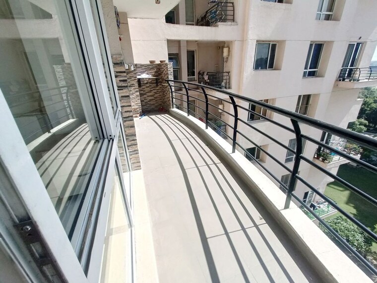 Balcony, unitech-escape 3.5 Bedroom 1875 Sq.Ft. Apartment In Sector 50 Gurgaon 10732586