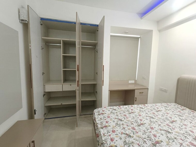 Bedroom, unitech-escape 3.5 Bedroom 1875 Sq.Ft. Apartment In Sector 50 Gurgaon 10732586