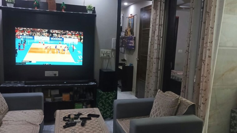 Living Room, sadh nagar 2 Bedroom 750 Sq.Ft. Builder Floor In Sadh Nagar Delhi 10729849