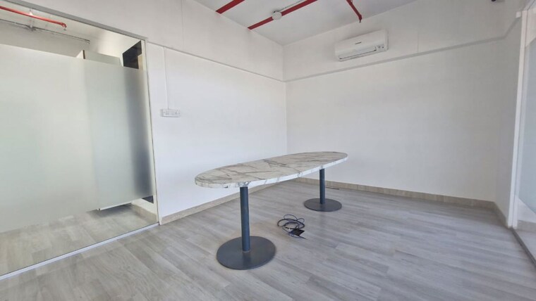 Bathroom, goregaon east Commercial Office Space 1900 Sq.Ft. In Goregaon East Mumbai 10732634