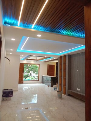 3 BHK Builder Floor For Sale in Sector 27