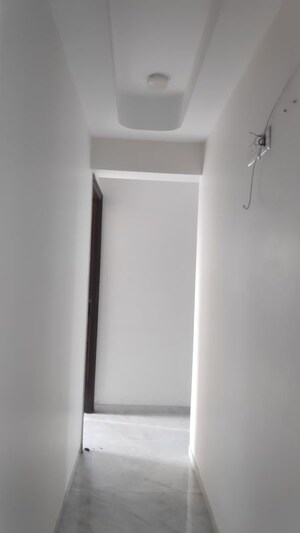 Room in 3 BHK Apartment at Gurukrupa Gyanam, Powai – for Rent