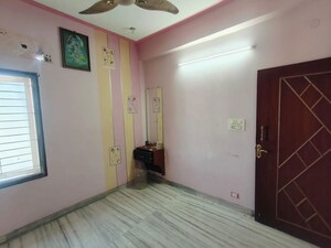 Room in 3 BHK Apartment at Brodipet – for Sale