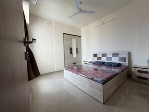 Bedroom in 1.5 BHK Apartment at Piramal Vaikunth, Balkum Pada – for Rent