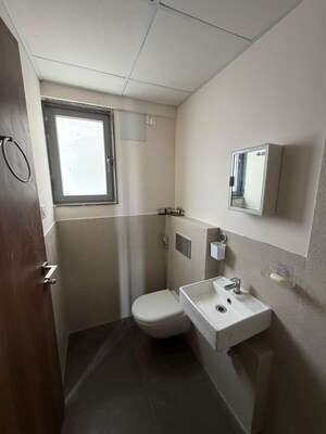 Bathroom in 1.5 BHK Apartment at Piramal Vaikunth, Balkum Pada – for Rent