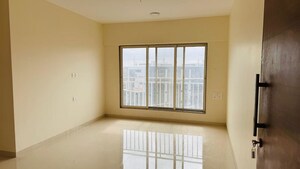 Room in 3 BHK Apartment at Sakar Swapna CHS, Andheri East – for Rent