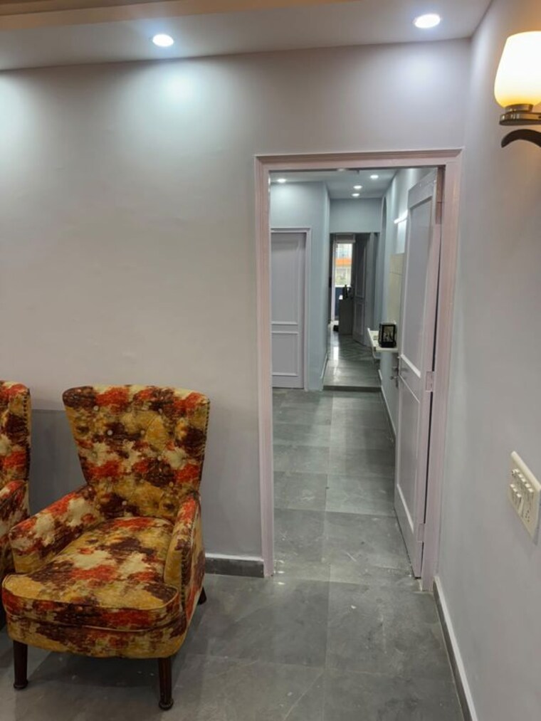 Living Room, chittaranjan park 1 Bedroom 125 Sq.Yd. Builder Floor In Chittaranjan Park Delhi 10732747