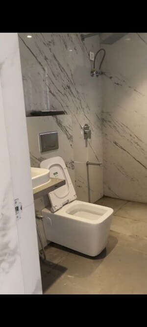 Bathroom in 3 BHK Apartment at Siddhivinayak Horizon, Prabhadevi – for Rent