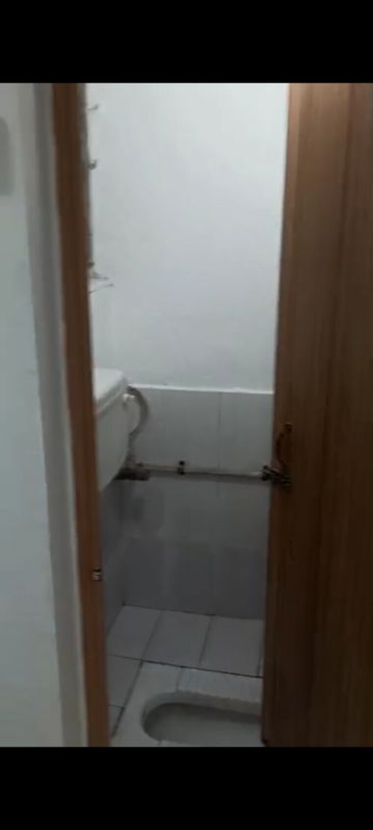 Bathroom, pragati-kavya-residency 1 Bedroom 300 Sq.Ft. Apartment In Vile Parle East Mumbai 10732763