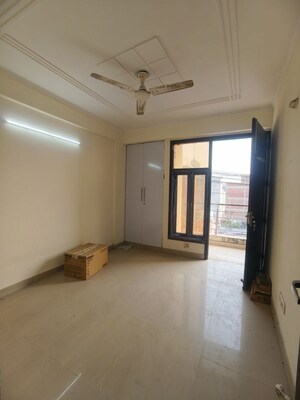 2 BHK Apartment For Rent in Chattarpur