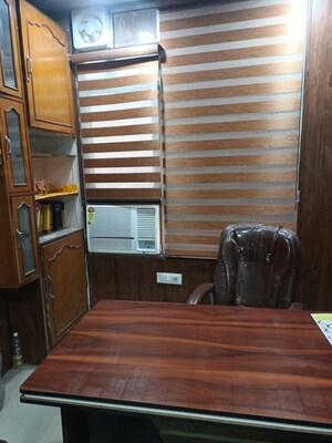  Shop For Sale in Shakarpur