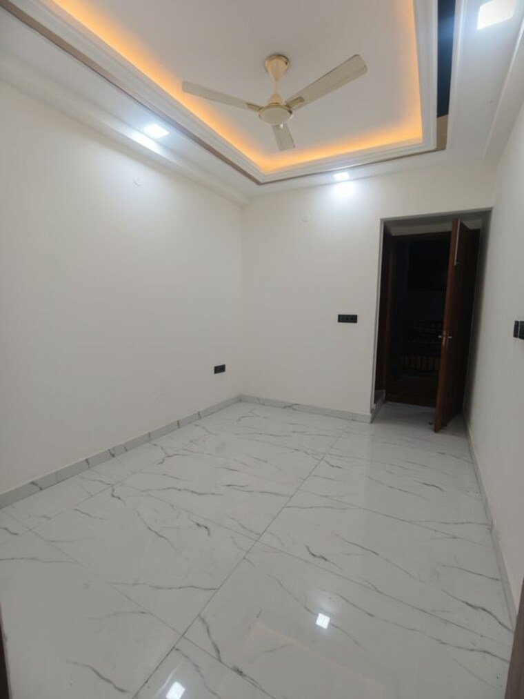Room, chattarpur 3 Bedroom 1100 Sq.Ft. Builder Floor In Chattarpur Delhi 10732786