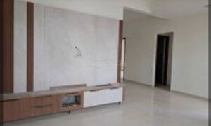 Room in 2 BHK Apartment at Happy Valley, Manpada – for Rent