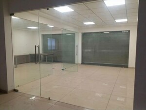 Room in  Warehouse at Santej – for Rent