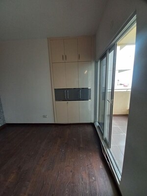 Kitchen in 4 BHK Apartment at Elite Golf Green, Sector 79 – for Rent