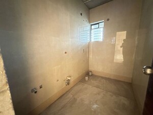 Room in 4 BHK Apartment at Cosmos Horizon, Thane West – for Sale