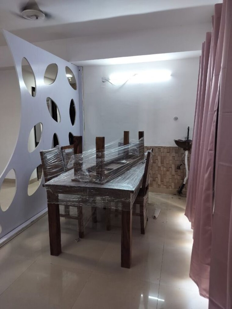 Team Area, paras-tierea 3 Bedroom 1695 Sq.Ft. Apartment In Sector 137 Noida 10732814