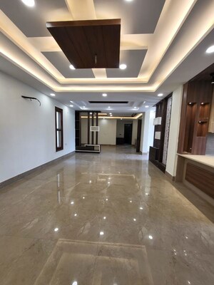 Kitchen in 4 BHK Builder Floor at Green Fields Colony – for Rent