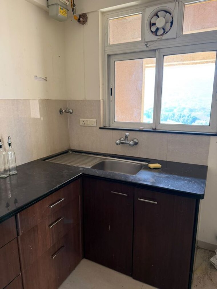Kitchen, hiranandani-meadows 2 Bedroom 700 Sq.Ft. Apartment In Manpada Thane 10732835