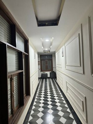 2 BHK Builder Floor For Rent in Chattarpur