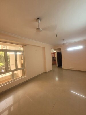 4 BHK Apartment For Rent in Supertech Eco Suites, Sector 137