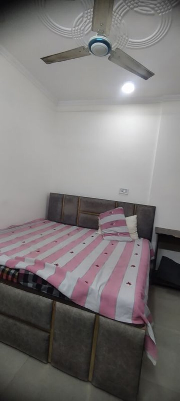 Bedroom, dlf-capital-greens-phase-i-and-ii Studio 350 Sq.Ft. Apartment In Moti Nagar Delhi 10732834