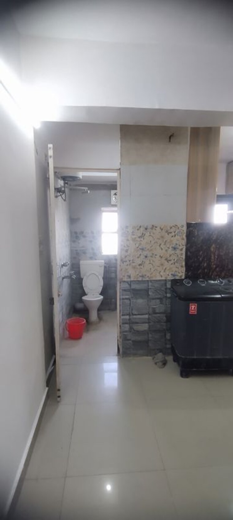 Bathroom, dlf-capital-greens-phase-i-and-ii Studio 360 Sq.Ft. Apartment In Moti Nagar Delhi 10732854
