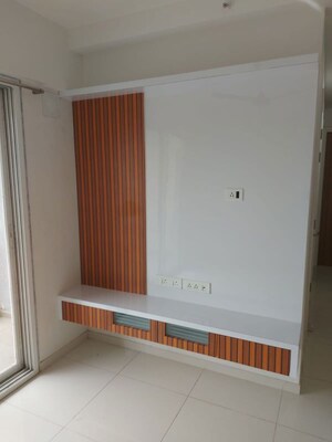 Room in 3 BHK Apartment at Godrej Emerald, Ghodbunder Road – for Sale