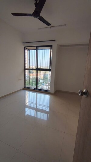 Room in 1 BHK Apartment at Lodha Palava Downtown, Dombivli East – for Rent