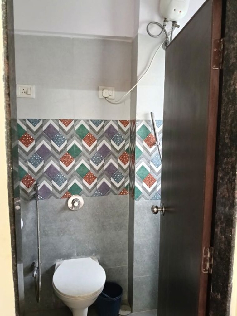 Bathroom, rajaram-sukur-enclave-b-wing 1 Bedroom 420 Sq.Ft. Apartment In Ghodbunder Road Thane 10732902