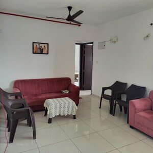 Team Area in 2 BHK Apartment at Wakad – for Rent