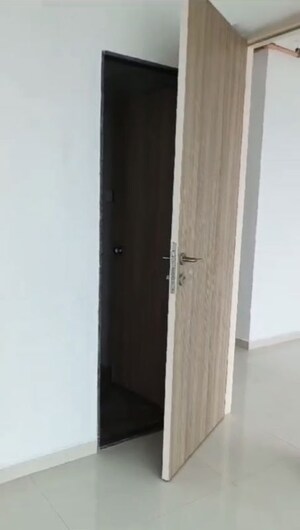 Furnished Amenities in 2 BHK Apartment at Newlook Bhavya Elite, Wadala – for Rent