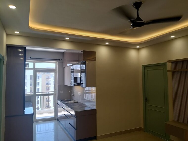 Room, suncity-avenue-76 2 Bedroom 635 Sq.Ft. Apartment In Sector 76 Gurgaon 10732914