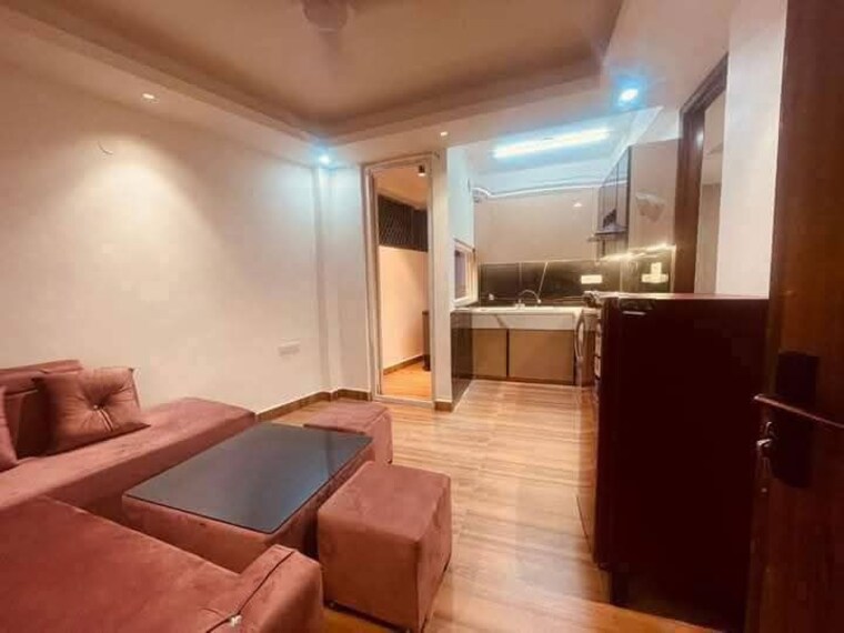 Living Room, freedom fighters enclave 1 Bedroom 450 Sq.Ft. Independent House In Freedom Fighters Enclave Delhi 10732905