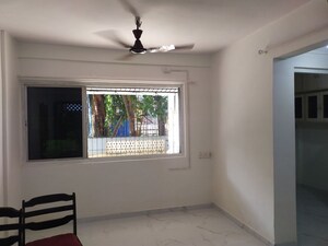 Room in 1 BHK Apartment at Andheri West – for Rent