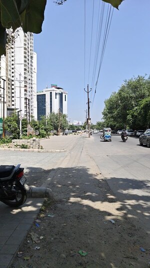  Shop – Exterior View View at Lotus Panache, Sector 110 - for Rent