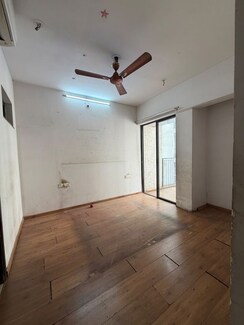 2.5 BHK +Apartment For Rent in Lodha Palava City Lakeshore Greens