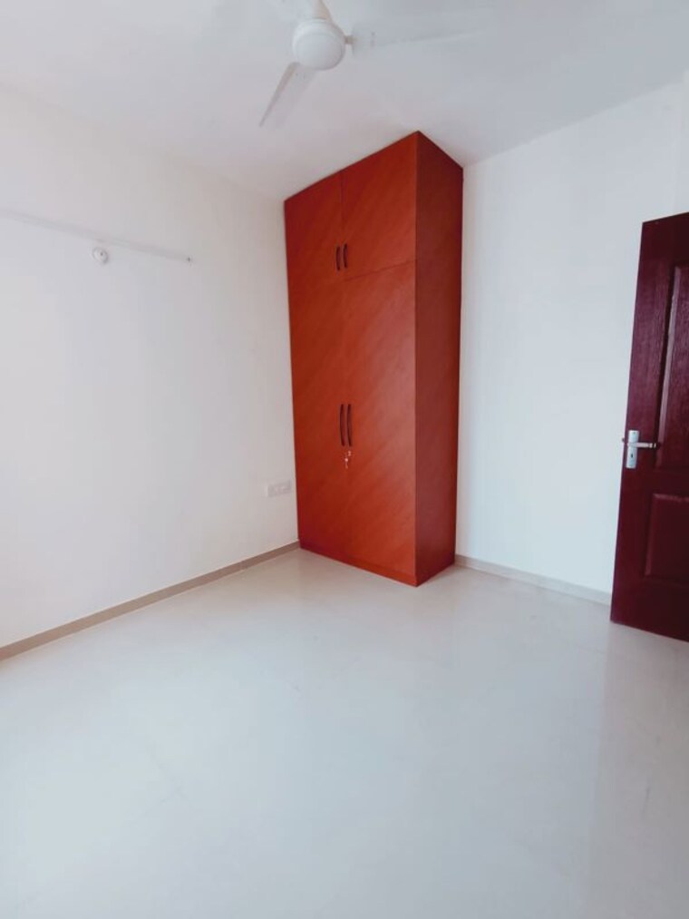Room, gomti nagar 3 Bedroom 1630 Sq.Ft. Apartment In Gomti Nagar Lucknow 10732976