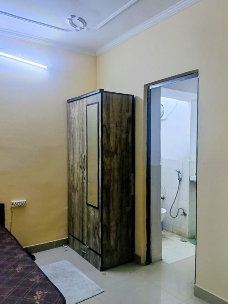 Bedroom, sector 16b dwarka 1 RK 250 Sq.Ft. Apartment In Sector 16b Dwarka Delhi 10733006