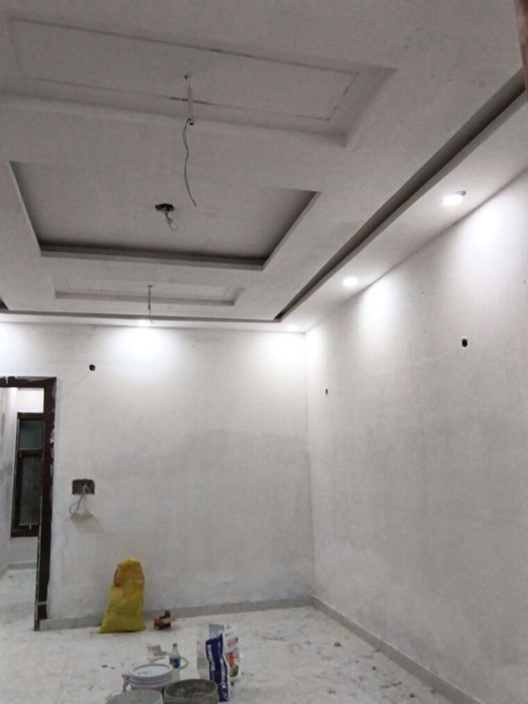 undefined, vasundhara sector 5 3 Bedroom 109 Sq.Mt. Builder Floor In Vasundhara Sector 5 Ghaziabad 10733010