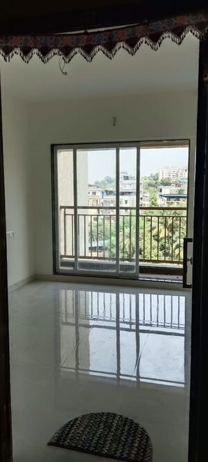 Room in 2 BHK Apartment at Ozone Complex, Mira Road – for Rent