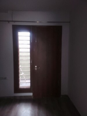Room in 5 BHK Independent House at LudhianA-Chandigarh Hwy – for Rent