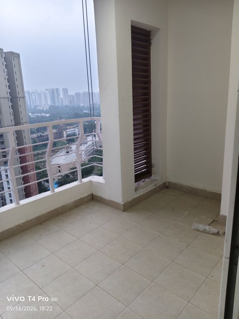 Balcony, lotus-panache 4 Bedroom 2538 Sq.Ft. Apartment In Sector 110 Noida 10733042