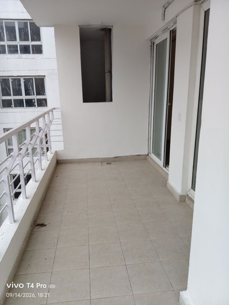 Balcony, lotus-panache 4 Bedroom 2538 Sq.Ft. Apartment In Sector 110 Noida 10733042
